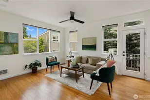 346 Wyatt Way NE, Bainbridge Island, WA 98110 - Photo 5