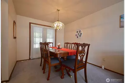 16205 Lindsay Road SE, Yelm, WA 98597 - Photo 9