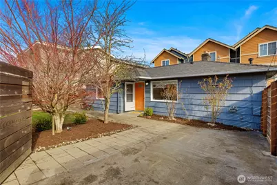 14052 Midvale Avenue N, Seattle, WA 98133 - Photo 1
