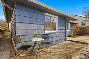14052 Midvale Ave N, Seattle, WA 98133 - Photo 25