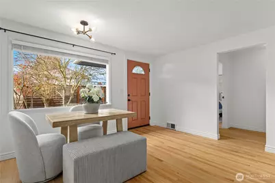 14052 Midvale Avenue N, Seattle, WA 98133 - Photo 7