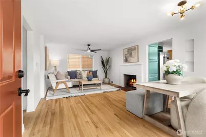 14052 Midvale Avenue N, Seattle, WA 98133 - Photo 3