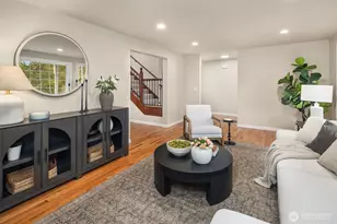 4222 205th Pl NE, Sammamish, WA 98074 - Photo 7