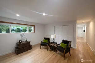 15405 NE 7th Pl, Bellevue, WA 98007 - Photo 5