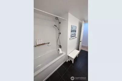 15405 NE 7th Place, Bellevue, WA 98007 - Photo 27