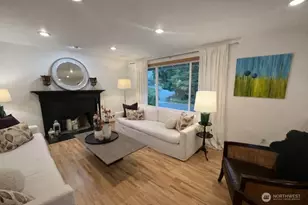 15405 NE 7th Pl, Bellevue, WA 98007 - Photo 21