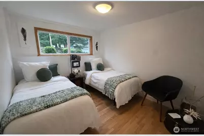 15405 NE 7th Place, Bellevue, WA 98007 - Photo 23