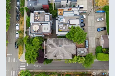 702 11th Avenue E, Seattle, WA 98102 - Photo 11