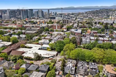 702 11th Avenue E, Seattle, WA 98102 - Photo 19