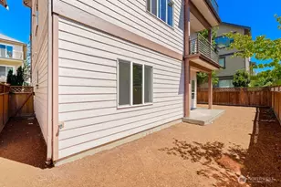 810 5th Ave NW, Issaquah, WA 98027 - Photo 37