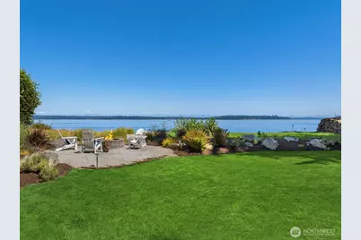 10668 NE Manor Lane, Bainbridge Island, WA 98110 - Photo 33