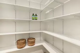 1024 91st Ave NE, Bellevue, WA 98004 - Photo 17