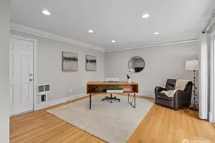 403 Slater St S, Kirkland, WA 98033 - Photo 13