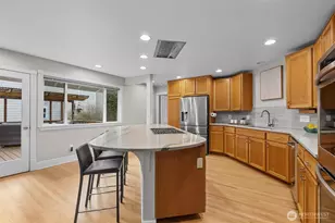 403 Slater St S, Kirkland, WA 98033 - Photo 9