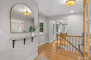 403 Slater St S, Kirkland, WA 98033 - Photo 3