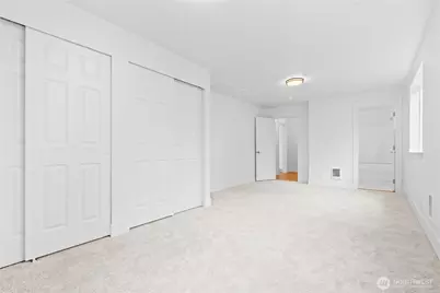 2355 S Hosmer Street, Tacoma, WA 98405 - Photo 13