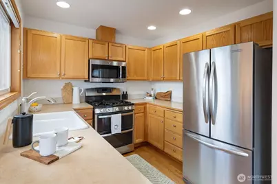 2601 NW 59th Street, Seattle, WA 98107 - Photo 11