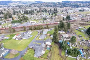 166 Virginia St, Kelso, WA 98626 - Photo 23