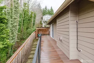 1404 Eastlake Dr, Bremerton, WA 98312 - Photo 39