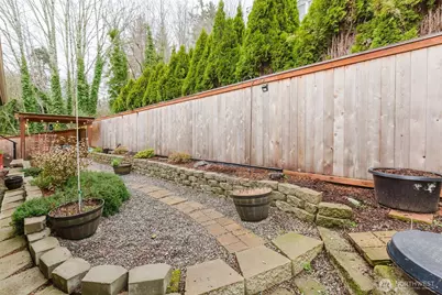 1404 Eastlake Drive, Bremerton, WA 98312 - Photo 37