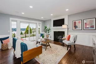 1404 Eastlake Dr, Bremerton, WA 98312 - Photo 5