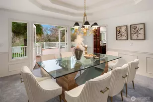 8550 NE 28th St, Hunts Point, WA 98004 - Photo 13