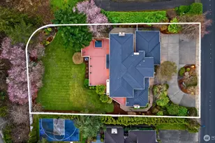 8550 NE 28th St, Hunts Point, WA 98004 - Photo 35