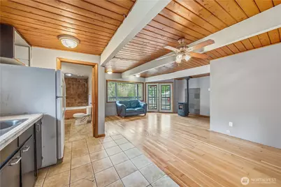 810 S Lake Roesiger Road, Snohomish, WA 98290 - Photo 17