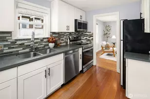 3707 SW Thistle, Seattle, WA 98126 - Photo 7