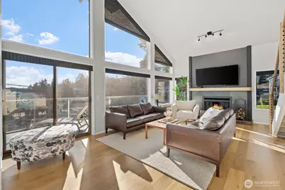 2027 Narrows View Circle NW #E244, Gig Harbor, WA 98335 - Photo 5