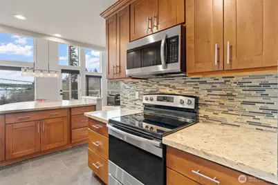 2027 Narrows View Circle NW #E244, Gig Harbor, WA 98335 - Photo 19