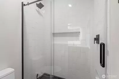 2027 Narrows View Circle NW #E244, Gig Harbor, WA 98335 - Photo 31