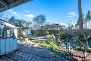 716 Heller Rd, Oak Harbor, WA 98277 - Photo 3