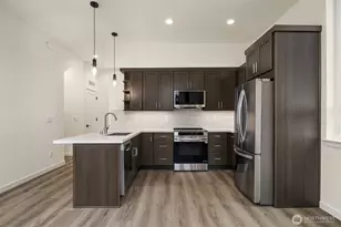 2006 120th Street NE, Seattle, WA 98125 - Photo 5