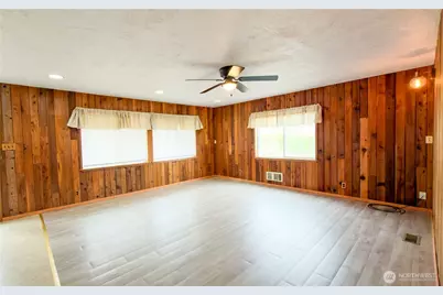 170 E Lakeland Drive, Allyn, WA 98524 - Photo 11