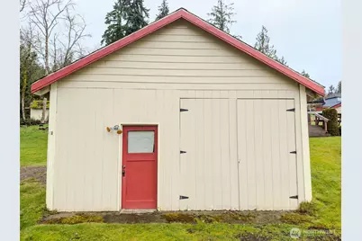 170 E Lakeland Drive, Allyn, WA 98524 - Photo 31