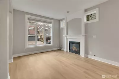 11524 SE 259th Street #101, Kent, WA 98030 - Photo 7