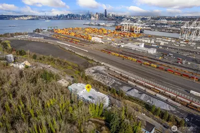 3213 Harbor Avenue SW #216, Seattle, WA 98126 - Photo 27