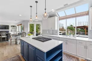 27239 SE 27th St, Sammamish, WA 98075 - Photo 13