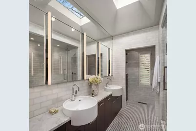 708 13th Avenue E, Seattle, WA 98102 - Photo 19