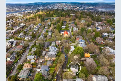 708 13th Avenue E, Seattle, WA 98102 - Photo 33