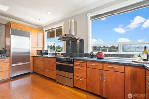 6222 37th Ave NE, Seattle, WA 98115 - Photo 5