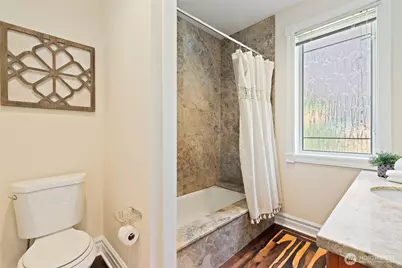 6222 37th Avenue NE, Seattle, WA 98115 - Photo 17