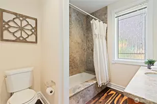 6222 37th Ave NE, Seattle, WA 98115 - Photo 17