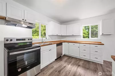 2693 State Rt 101, Ilwaco, WA 98624 - Photo 9