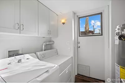 717 NW 56th Street, Seattle, WA 98107 - Photo 13