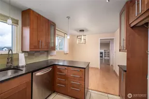 1607 25th St, Anacortes, WA 98221 - Photo 15