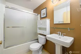 1607 25th St, Anacortes, WA 98221 - Photo 25