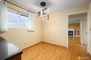 1607 25th St, Anacortes, WA 98221 - Photo 13