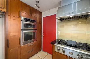 1607 25th St, Anacortes, WA 98221 - Photo 9